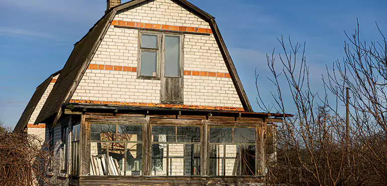 Types of Houses We Buy Without Repairs in Escondido, CA